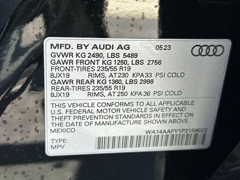Used 2023 Audi Q5 2.0T Premium w/ Convenience Package AWD/4WD image 28