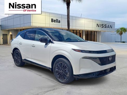 New 2026 Nissan Murano Platinum w/ Technology Package AWD/4WD image 1