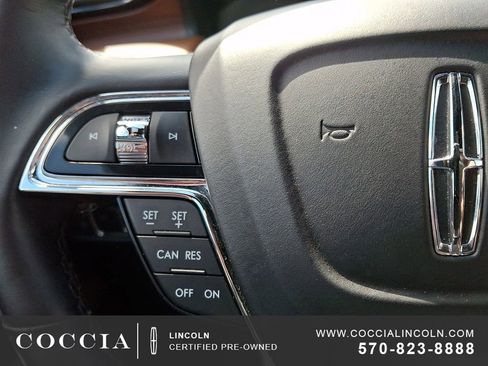 Certified 2022 Lincoln Nautilus Reserve AWD/4WD image 22