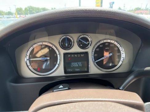 Used 2012 Cadillac Escalade Luxury RWD image 14