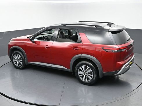 Used 2022 Nissan Pathfinder SL image 52