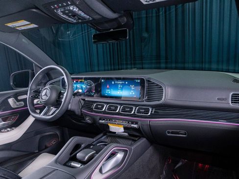 New 2026 Mercedes-Benz GLE 580 4MATIC image 4