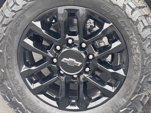 New 2026 Chevrolet Silverado 2500 LT w/ Trail Boss Package image 8