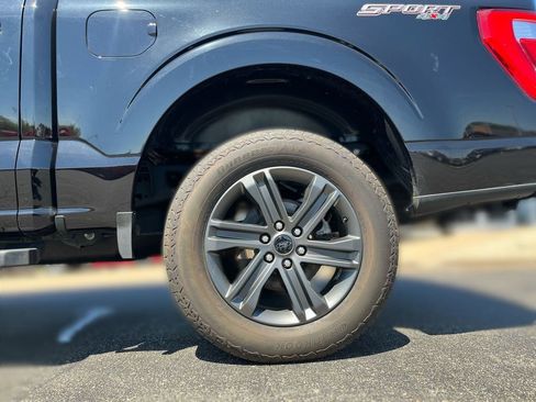 Used 2023 Ford F150 Lariat w/ Equipment Group 502A High AWD/4WD image 18
