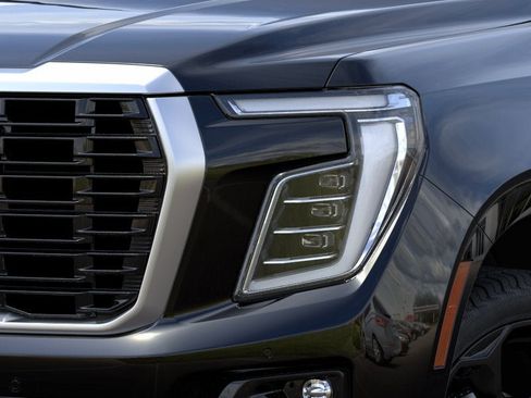 New 2026 GMC Yukon XL Denali w/ Denali Reserve Package AWD/4WD image 10