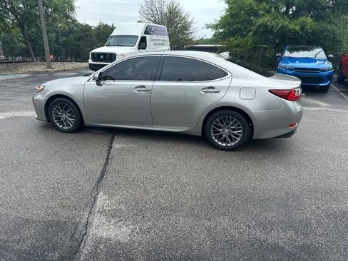 Used 2018 Lexus ES 350 w/ Navigation System Package FWD image 5