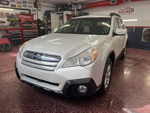 Used 2013 Subaru Outback 2.5i Premium w/ Popular Pkg 2 image 1