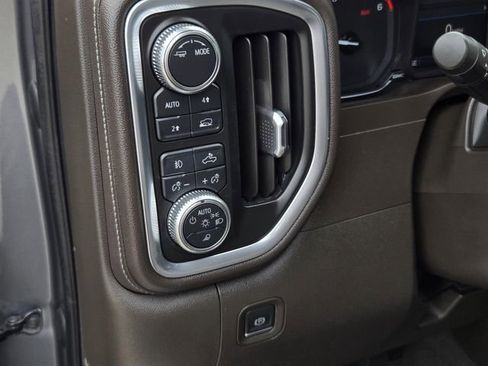 Used 2020 GMC Sierra 1500 SLT image 19
