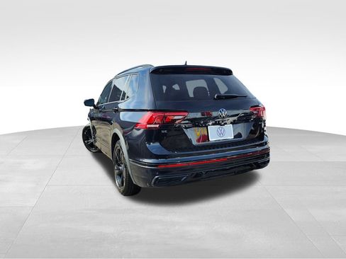 Certified 2024 Volkswagen Tiguan SE R-Line AWD/4WD image 5