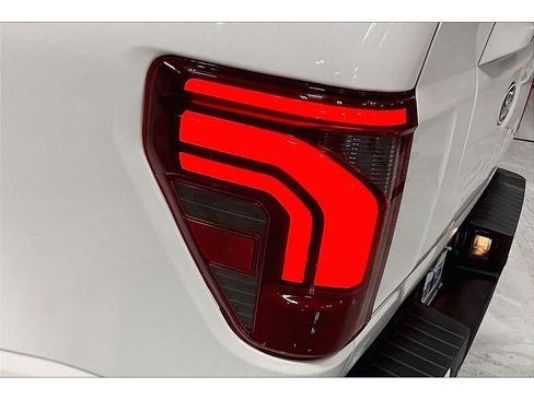 Used 2025 Ford F150 Platinum w/ Equipment Group 703A Plus image 30