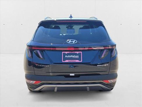 New 2024 Hyundai Tucson Limited image 8