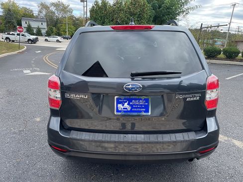 Used 2016 Subaru Forester 2.5i Premium image 10
