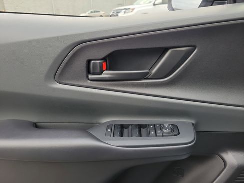 Used 2025 Toyota Prius LE image 17