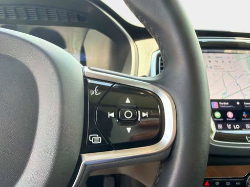 Used 2023 Volvo XC90 B6 Plus w/ Protection Package Premier AWD/4WD image 27