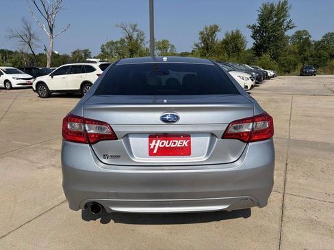 Used 2015 Subaru Legacy 2.5i Limited AWD/4WD image 7