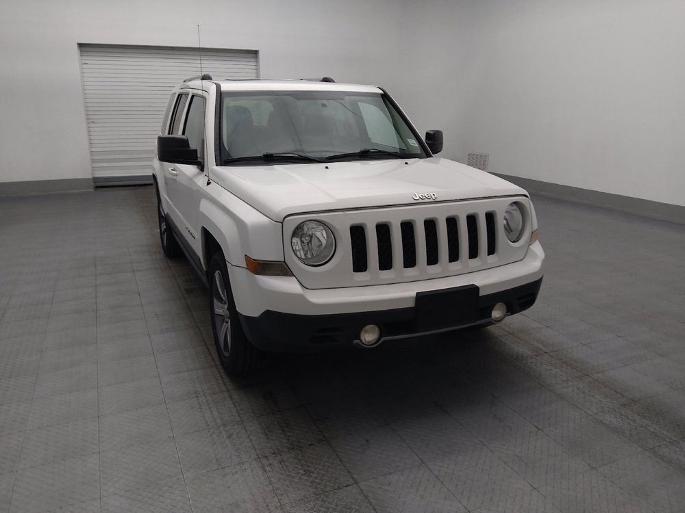Used 2017 Jeep Patriot High Altitude FWD image 14