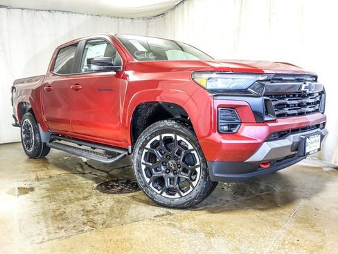 New 2026 Chevrolet Colorado Z71 w/ Technology Package image 2