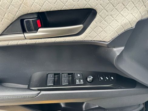 Used 2025 Toyota Camry XLE w/ Premium Plus Package image 17