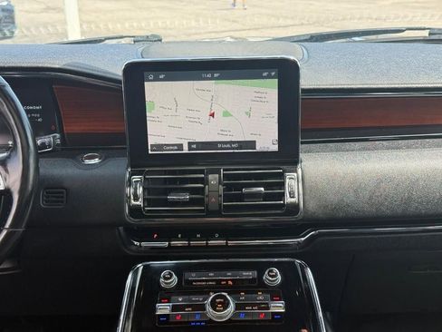 Used 2020 Lincoln Navigator L Reserve RWD image 12