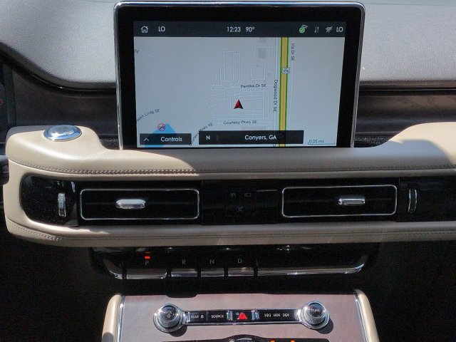 Used 2023 Lincoln Aviator Reserve w/ Equipment Group 201A AWD/4WD image 22
