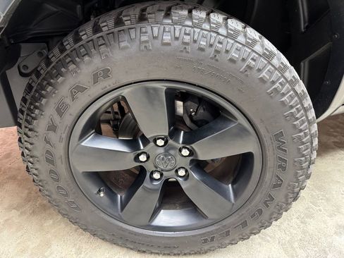 Used 2020 RAM 1500 Classic Warlock AWD/4WD image 31