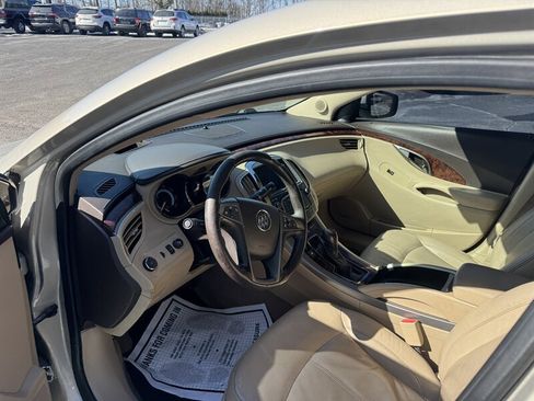 Used 2012 Buick LaCrosse Premium w/ Driver Confidence Package image 9