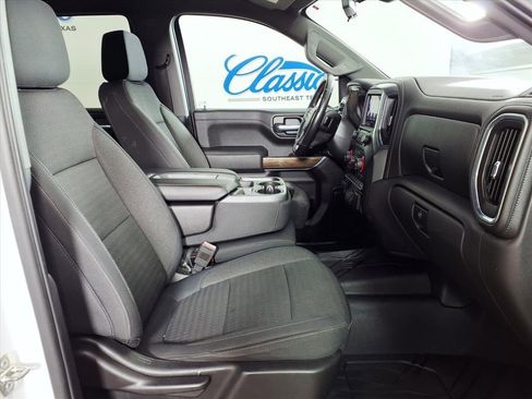 Used 2020 Chevrolet Silverado 1500 LT w/ Texas Edition image 11