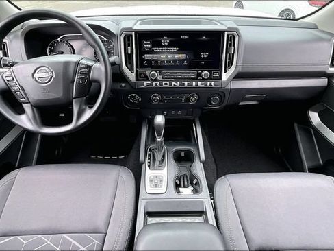 Used 2026 Nissan Frontier SV w/ Tow Package AWD/4WD image 7