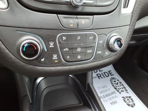 Used 2023 Chevrolet Malibu LT image 20