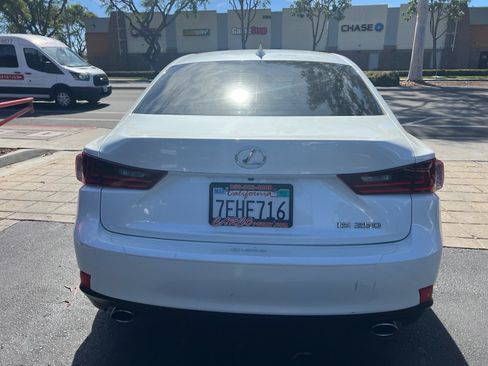 Used 2014 Lexus IS 250 w/ Navigation Package RWD image 7