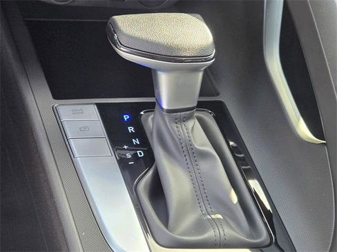 New 2026 Hyundai Elantra SE w/ Cargo Package image 18