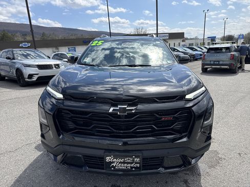 Used 2025 Chevrolet Equinox RS image 9