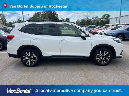 Certified 2023 Subaru Forester Limited AWD/4WD image 7