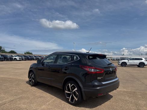 Used 2022 Nissan Rogue Sport SL w/ Premium Package AWD/4WD image 14