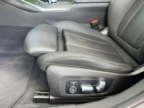 Used 2021 BMW 330i Sedan w/ Premium Package RWD image 26