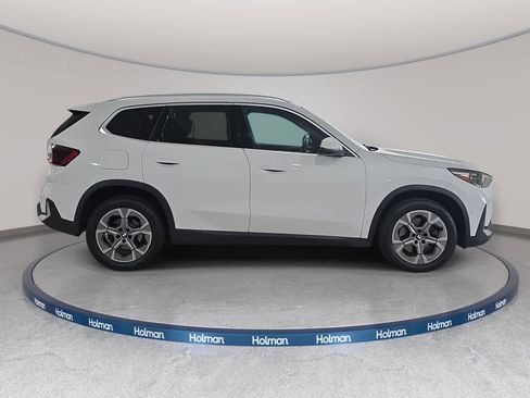 Used 2023 BMW X1 xDrive28i w/ Convenience Package AWD/4WD image 6