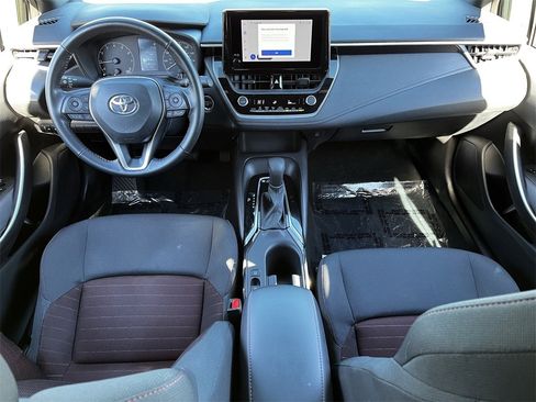 Used 2023 Toyota Corolla SE image 9