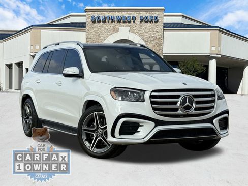 Used 2025 Mercedes-Benz GLS 450 4MATIC image 1