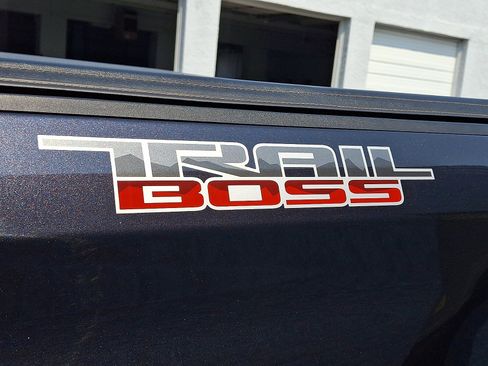 Used 2023 Chevrolet Silverado 1500 Custom Trail Boss AWD/4WD image 30