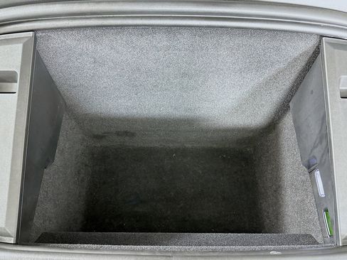 Used 2022 Porsche Taycan 4 Cross Turismo image 13