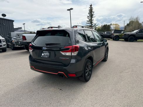 Used 2020 Subaru Forester Sport AWD/4WD image 9