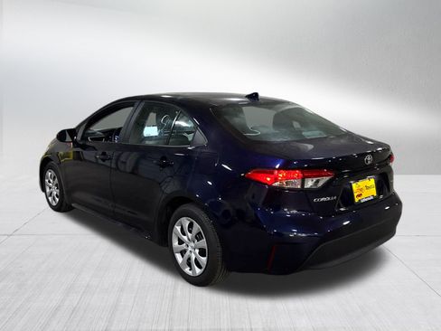 Used 2026 Toyota Corolla LE FWD image 4