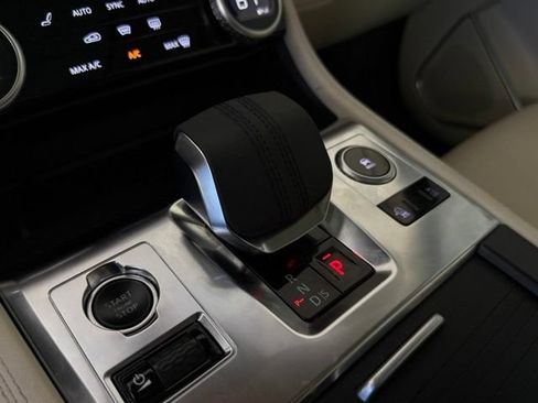 Certified 2022 Jaguar F-PACE S AWD/4WD image 16