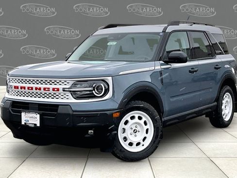 New 2026 Ford Bronco Sport Heritage w/ Convenience Package AWD/4WD image 2