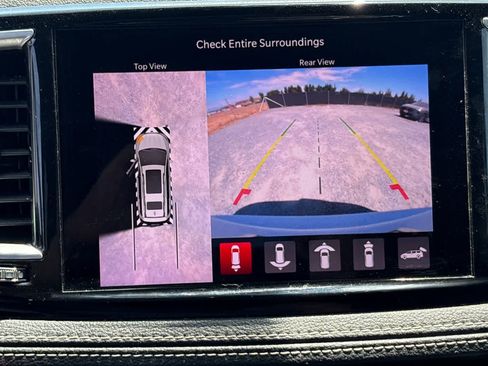 Used 2022 Chrysler Pacifica Limited w/ S Appearance Package FWD image 20