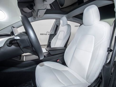 Used 2021 Tesla Model 3 Long Range image 15