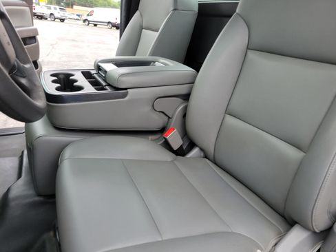 Used 2018 Chevrolet Silverado 2500 W/T w/ WT Fleet Convenience Package RWD image 16