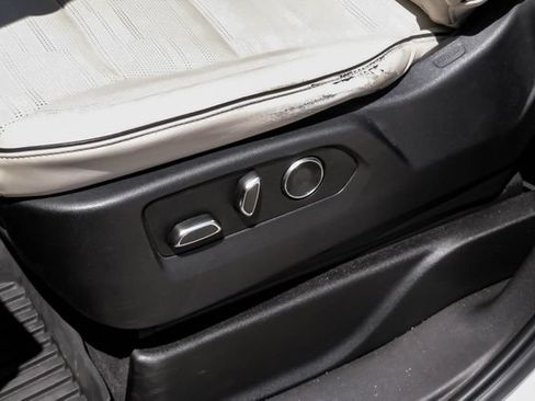 Used 2021 Cadillac Escalade Sport w/ LPO, ONYX Package RWD image 47