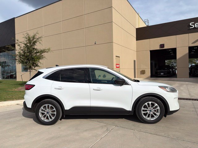Used 2022 Ford Escape SE w/ Convenience Package FWD image 5