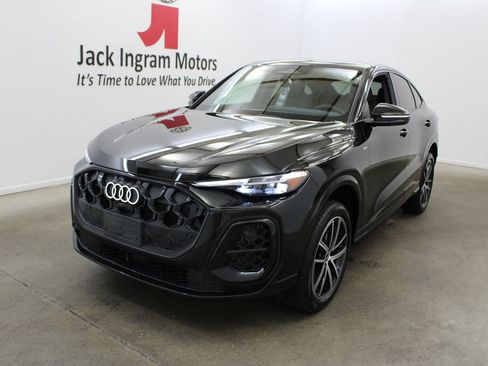 New 2026 Audi Q5 Premium Plus AWD/4WD image 2